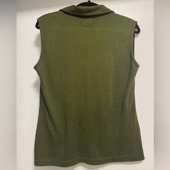 MK Knits Forest Green Sleeveless Button-Down Collared Tank - Picture 4 of 4